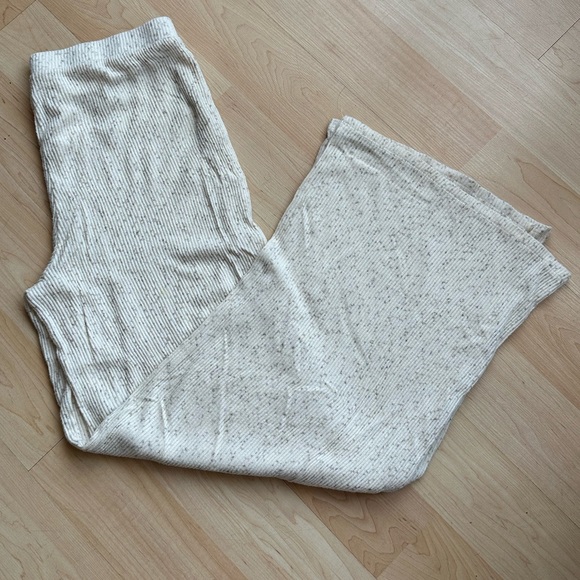 Joe Fresh Cardigan and Pant Set - Size Small - Picture 6 of 6